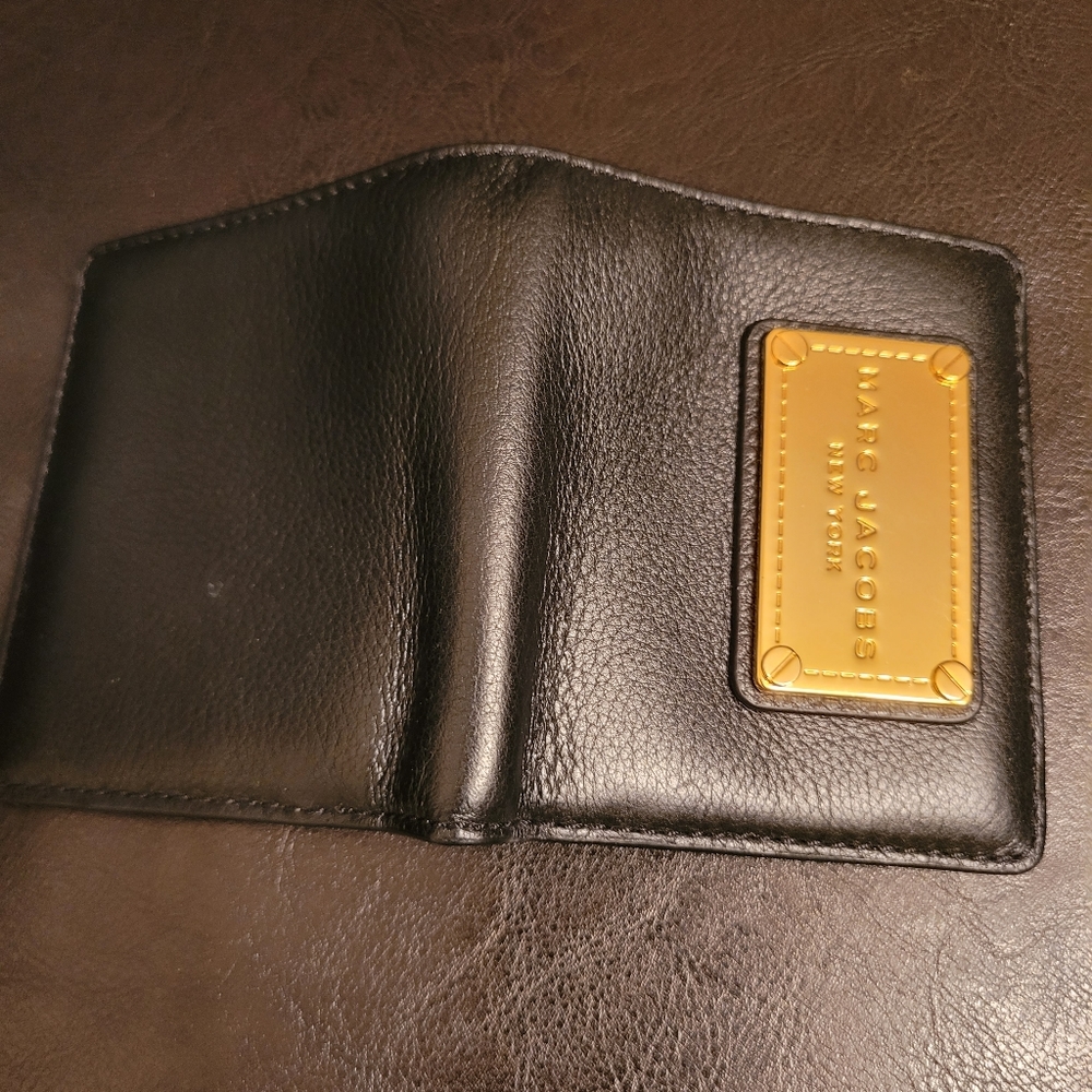 Marc Jacobs Wallet - Picture 4 of 7